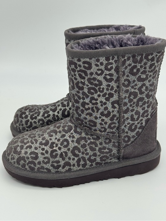 UGG Other - UGG Classic II Glitter Leopard winter boots girls size 13 leather shearling kids
